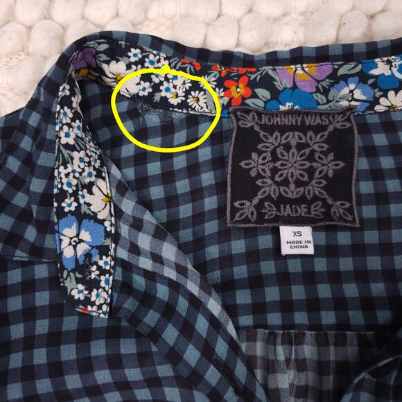 Jade by Johnny Was Jetta Button Down Top Gingham Plaid Sz Extra Small - Picture 6 of 8